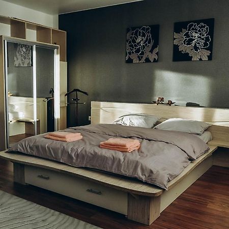 Apartment ปินสก์ ภายนอก รูปภาพ